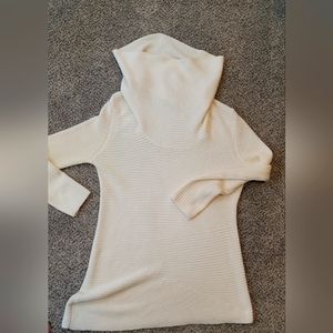 Vince Camuto Women's Cream Tunic Turtleneck Sweater Size S